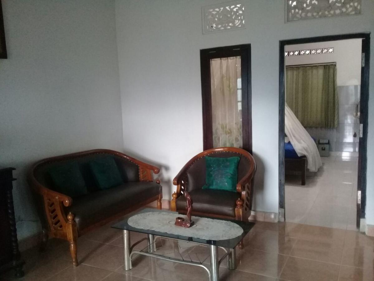Warung Jojo And Homestay Munduk Esterno foto