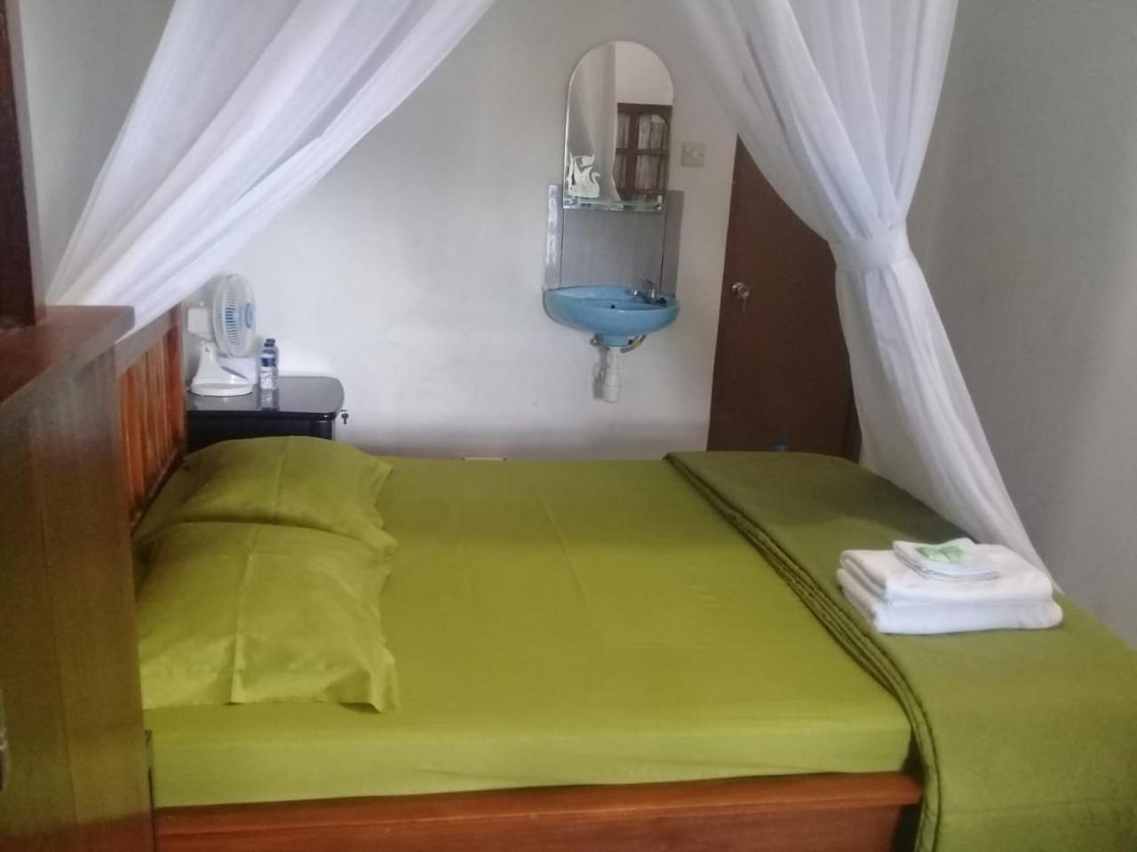 Warung Jojo And Homestay Munduk Esterno foto